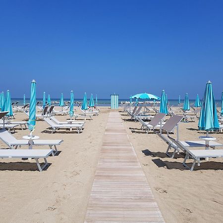 Hotel Betty Rimini Dış mekan fotoğraf
