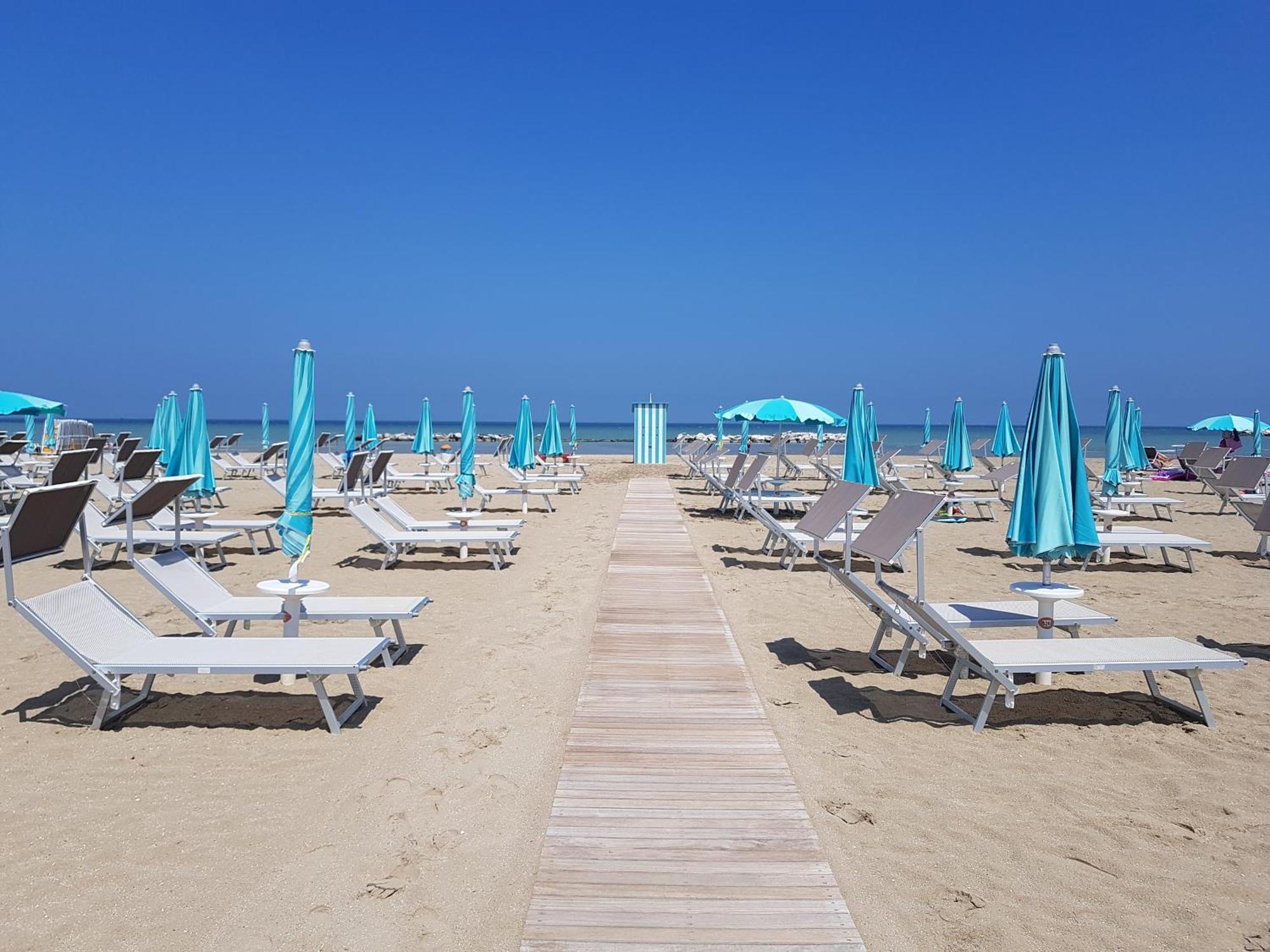 Hotel Betty Rimini Dış mekan fotoğraf